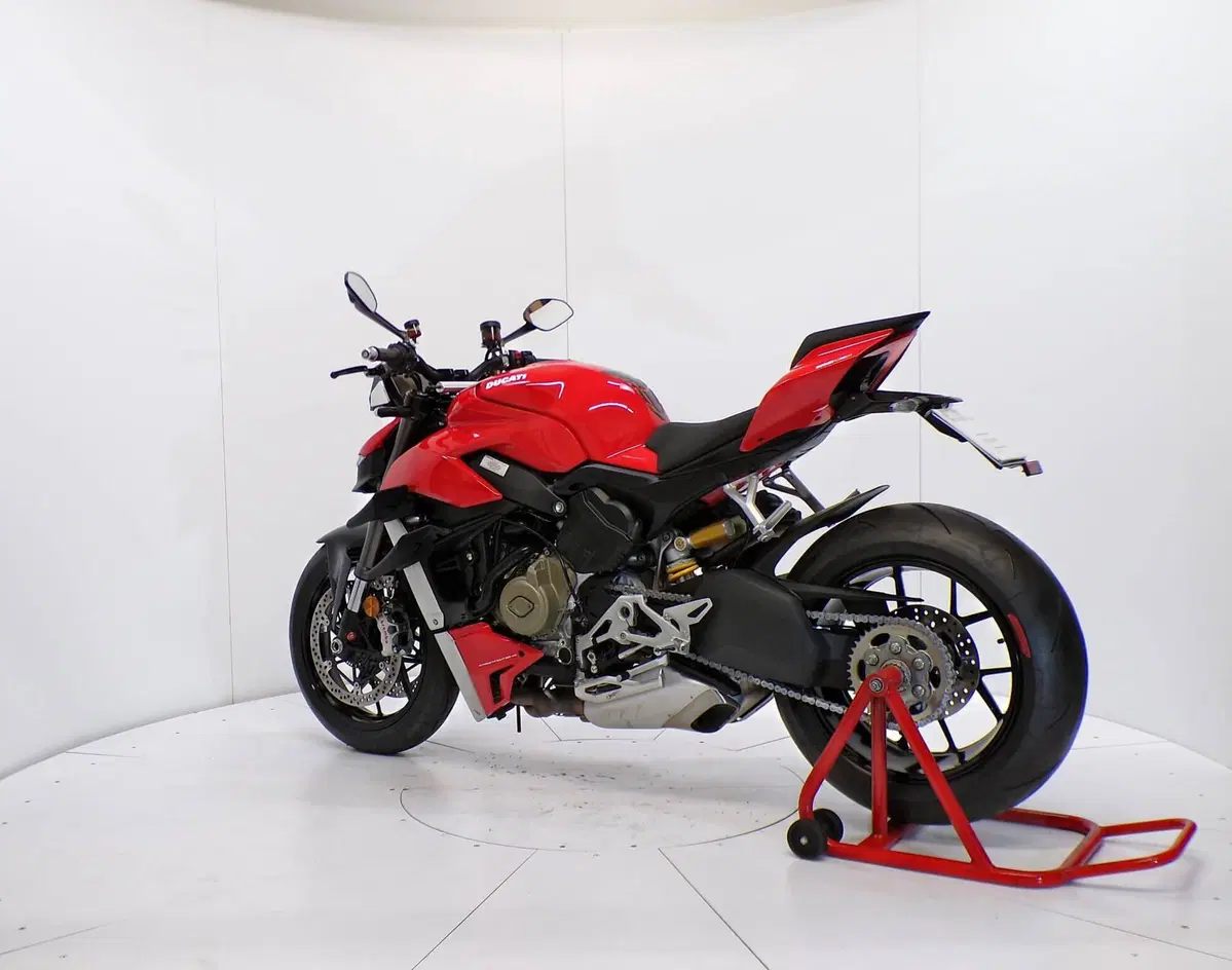 Ducati Streetfighter V4 1100 (2020) (5)
