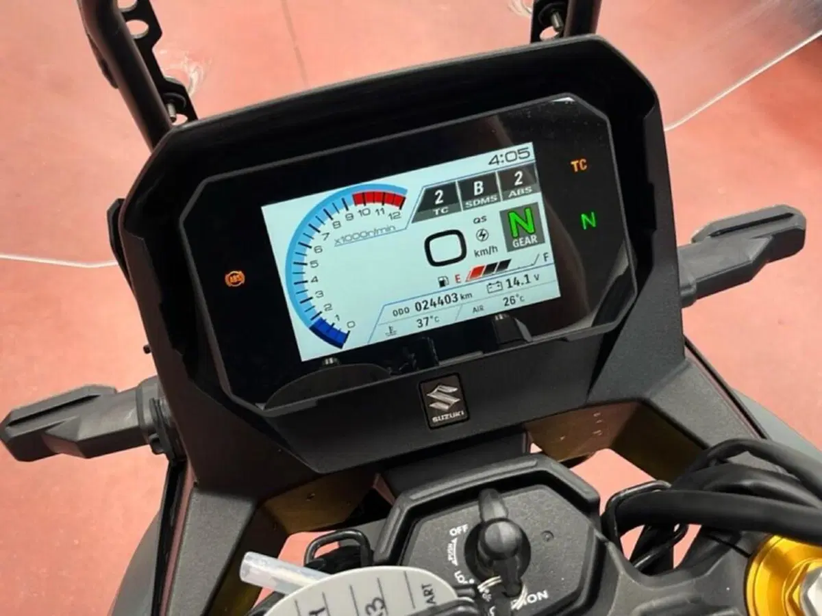 Suzuki V-Strom 800DE (2023 - 24) (11)