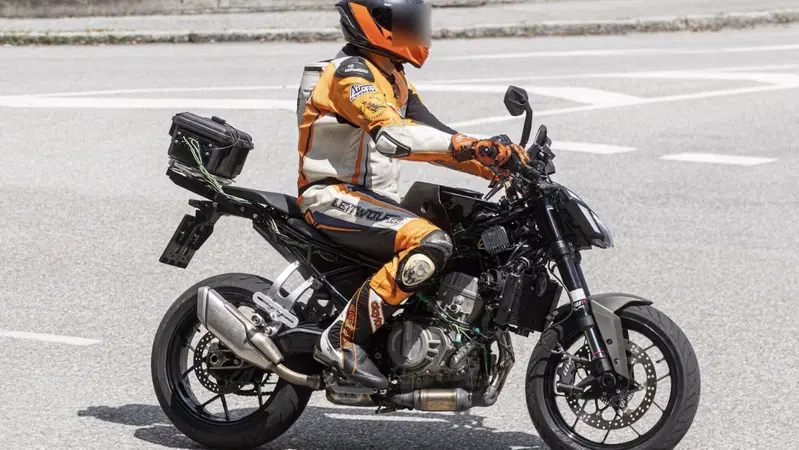 KTM 490 Duke in arrivo?