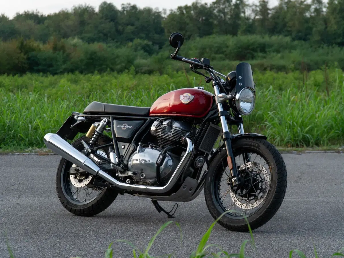 Royal Enfield Interceptor 650 (2021 - 26)