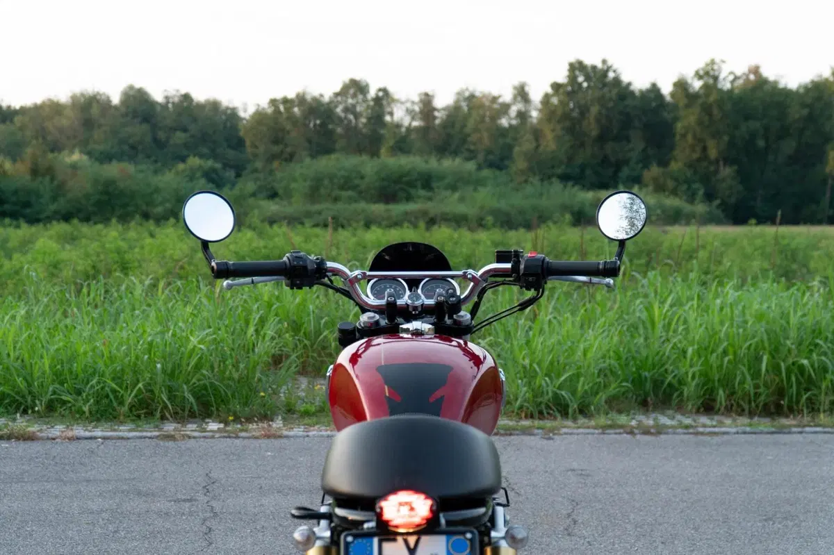 Royal Enfield Interceptor 650 (2021 - 26) (11)