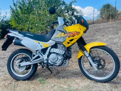 Honda NX650 Dominator d'epoca