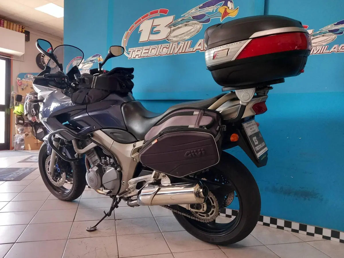 Yamaha TDM 900 (2002 - 14) (6)