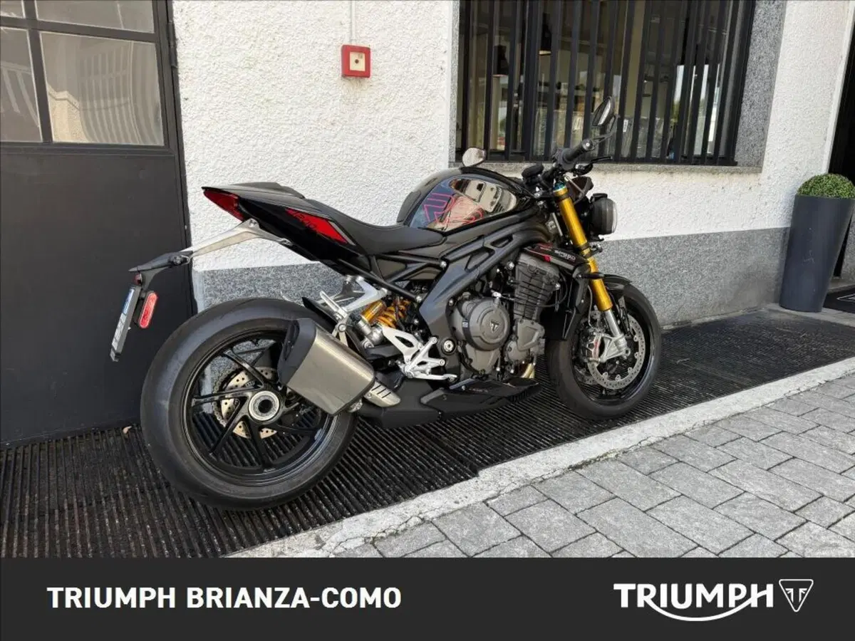 Triumph Speed Triple 1200 RS (2025 - 26) (2)
