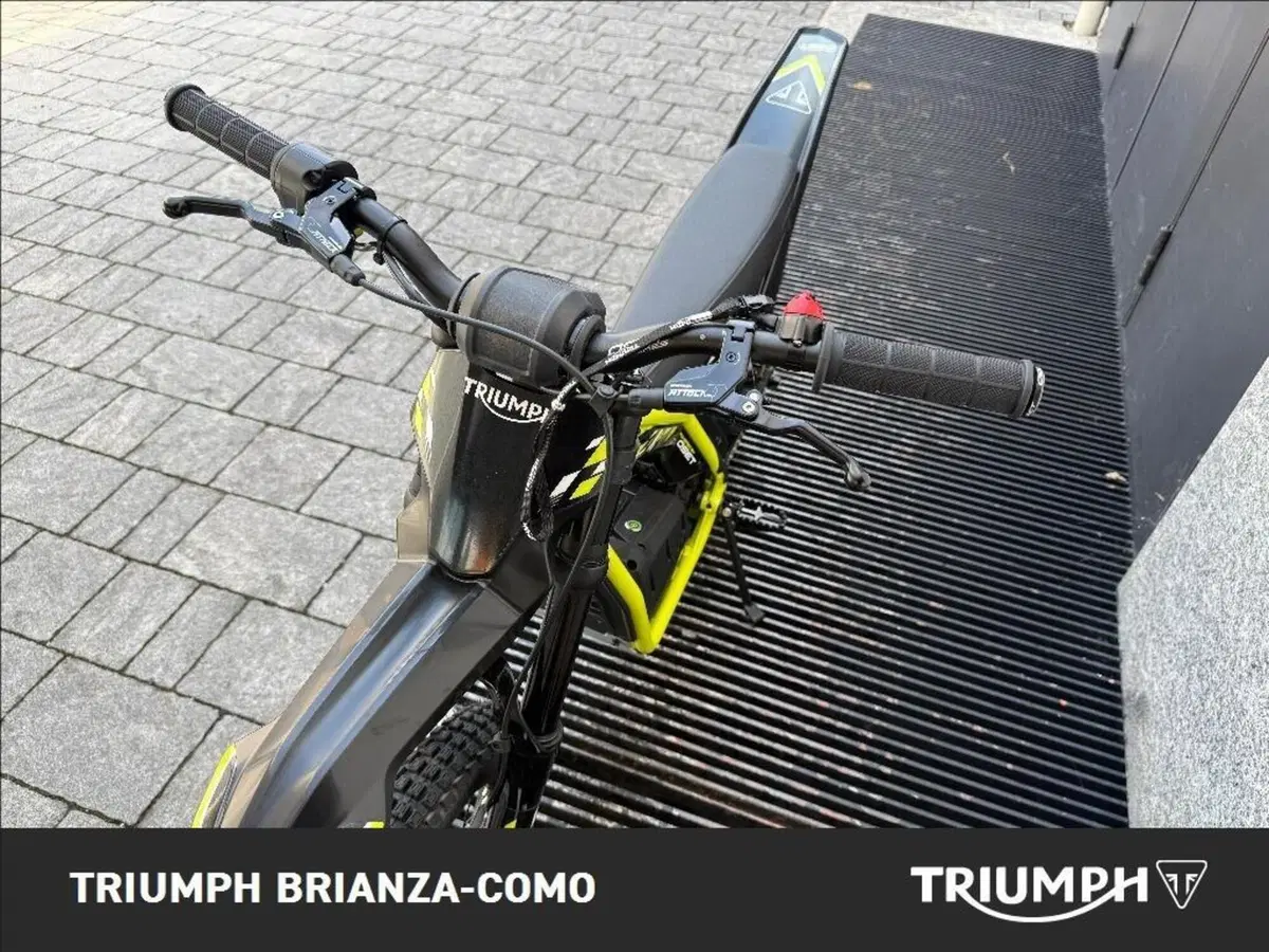 Triumph TXP-16 (2026) (5)
