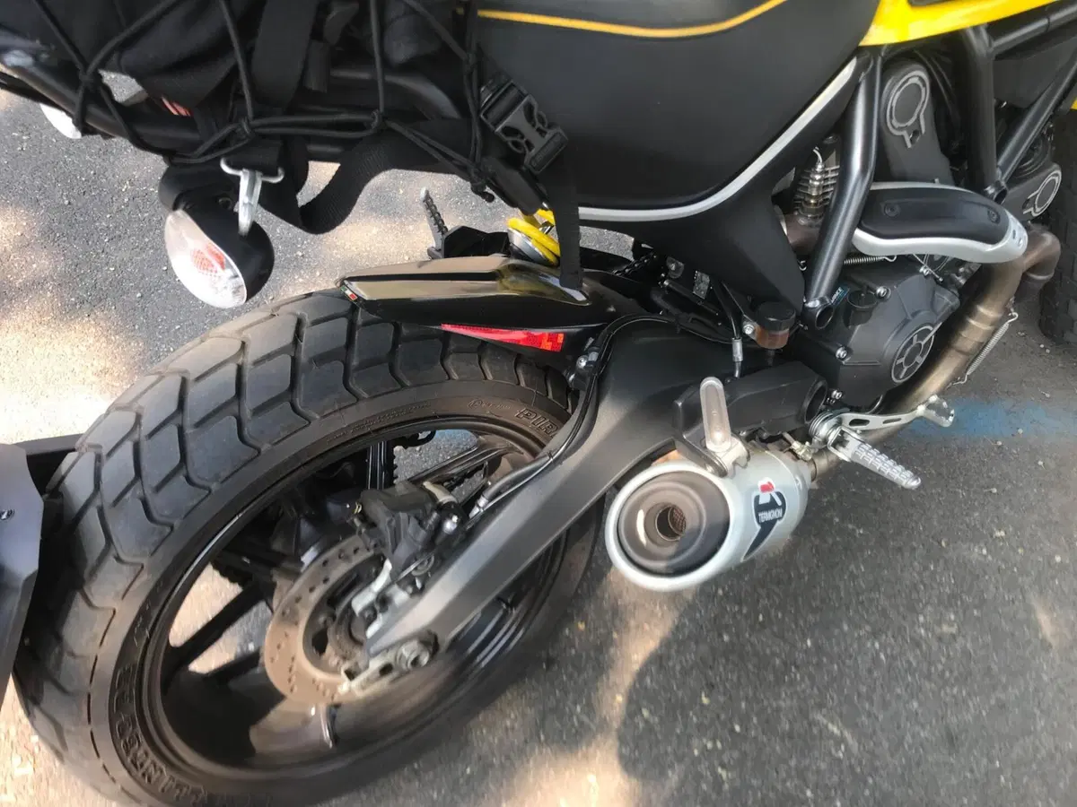 Ducati Scrambler 800 Classic (2015 - 16) (2)