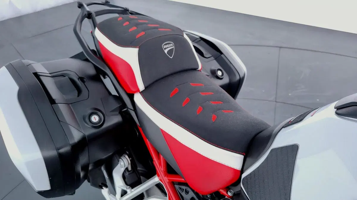 Ducati Multistrada V4 S (2021 - 24) (13)