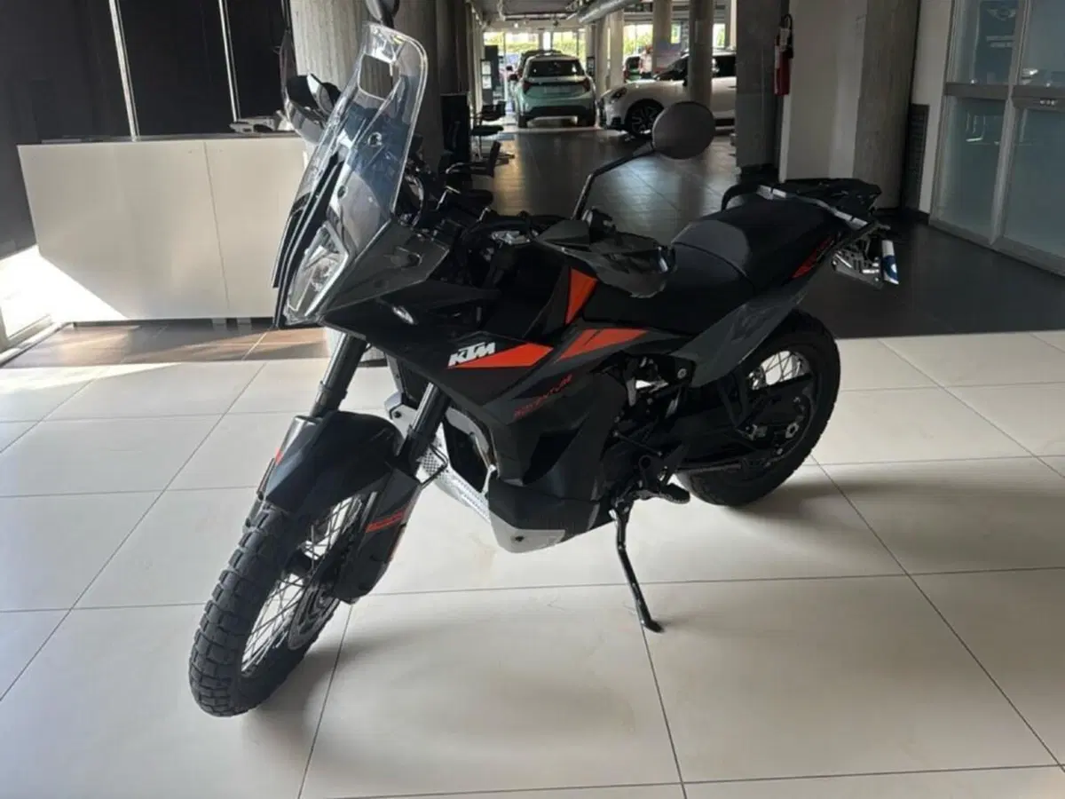 KTM 890 Adventure (2021 - 22)