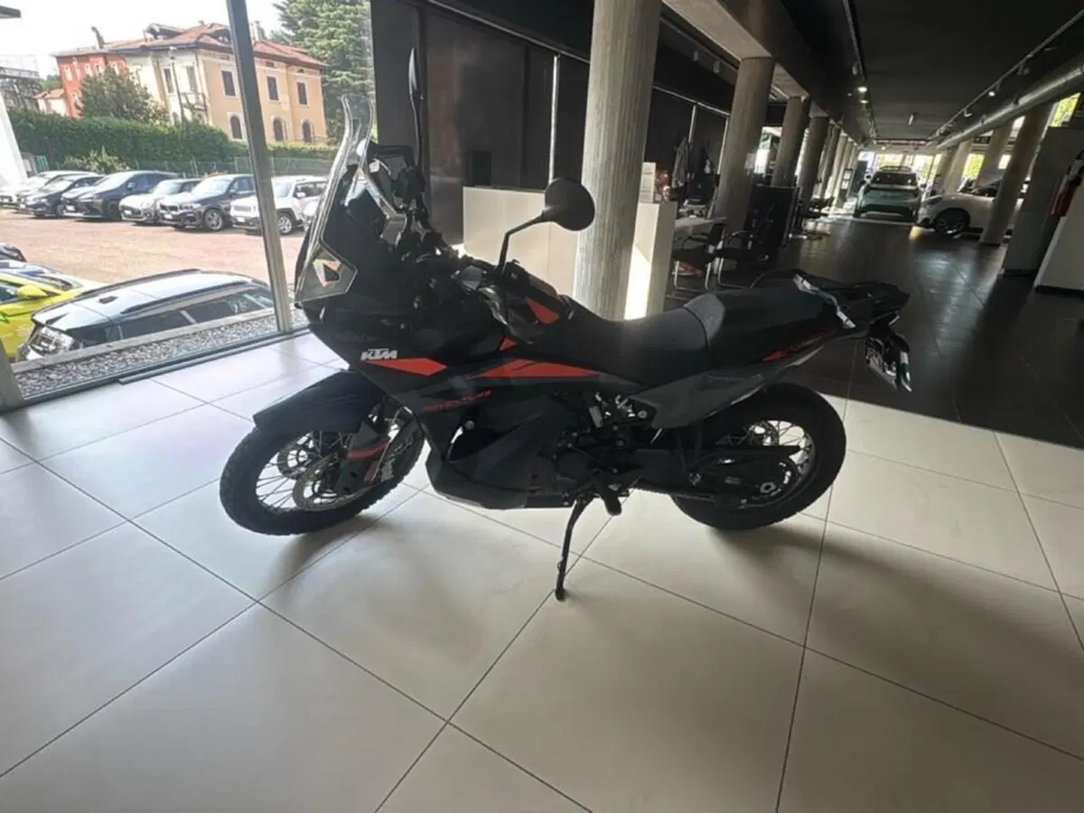 KTM 890 Adventure (2021 - 22) (4)