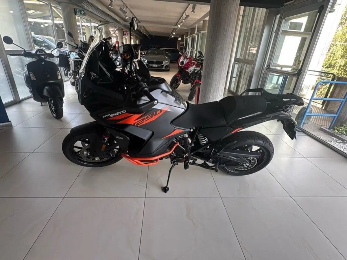 KTM 1290 Super Adventure S (2021 - 25) (4)