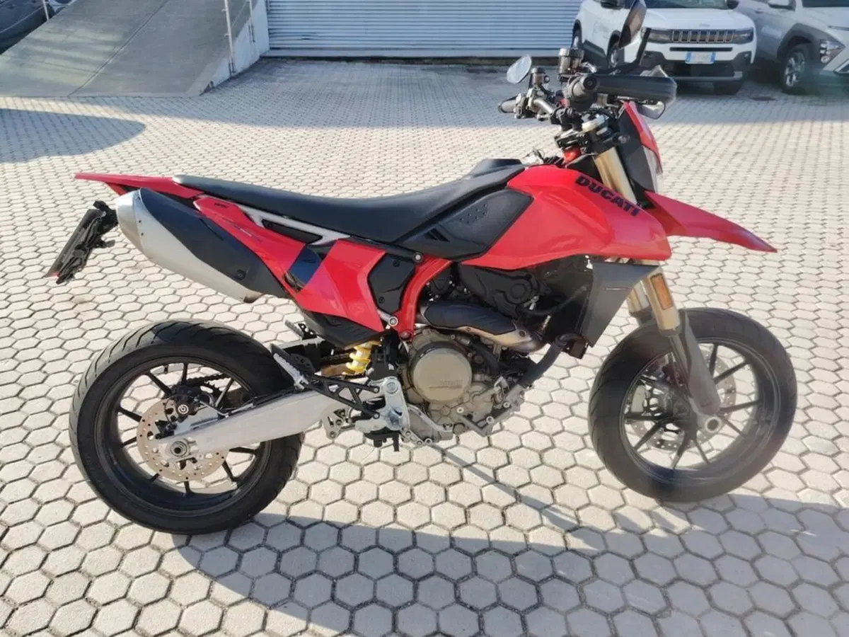 Ducati Hypermotard 698 Mono (2024 - 26) (8)