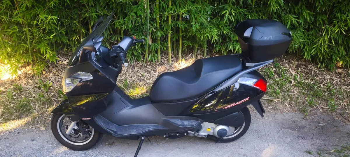 Aprilia Atlantic 300 (2010 - 14) (4)