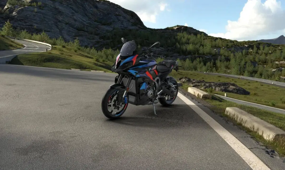 Bmw M 1000 XR (2024 - 27) (4)