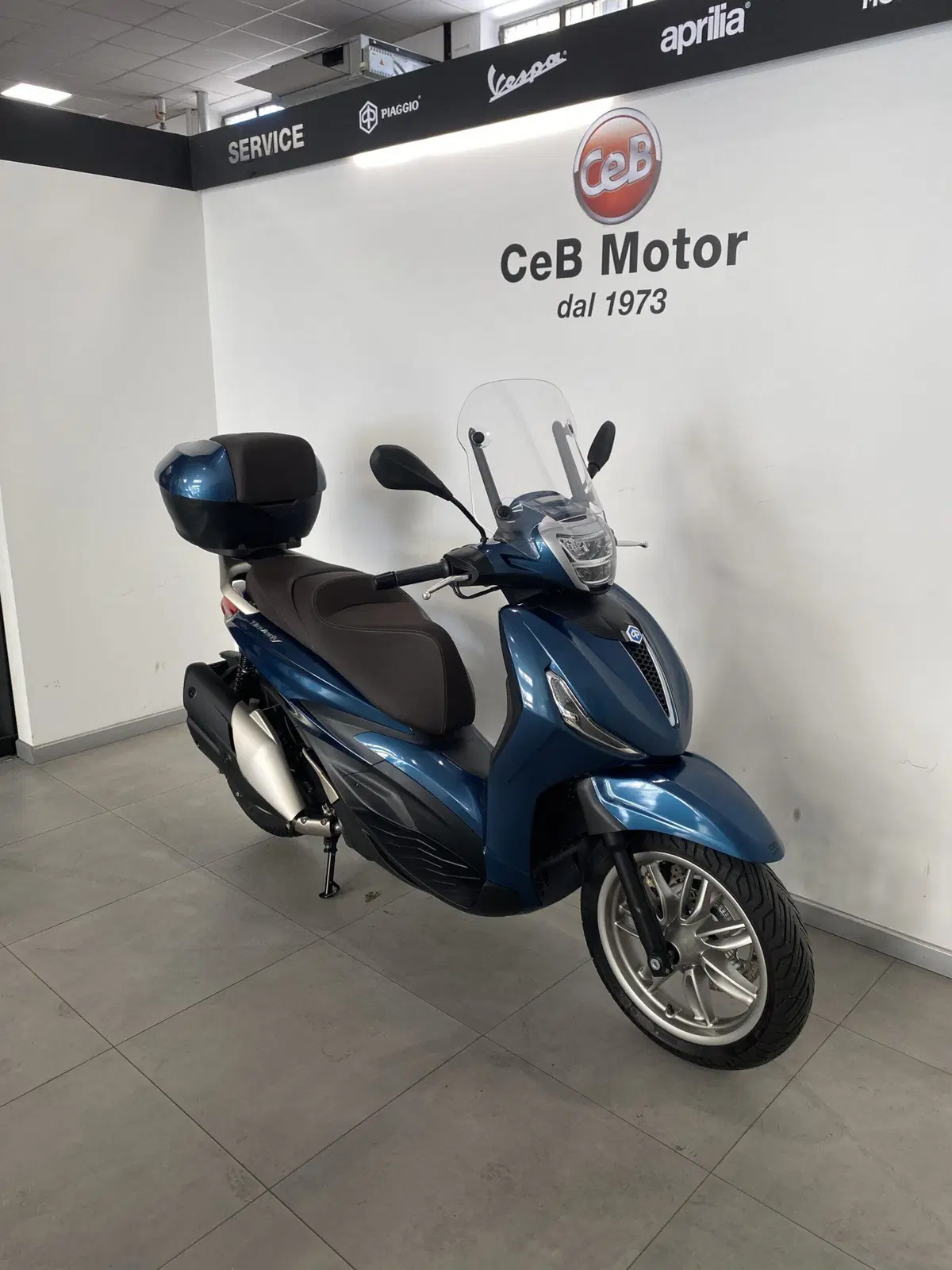 Piaggio Beverly 400 (2025 - 26) (7)