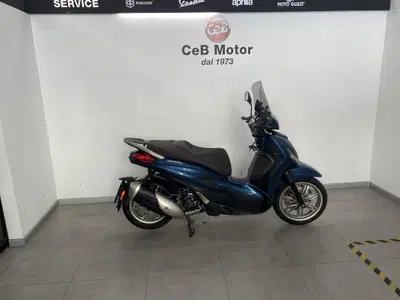 Piaggio Beverly 300 ABS-ASR (2021 - 25) usata