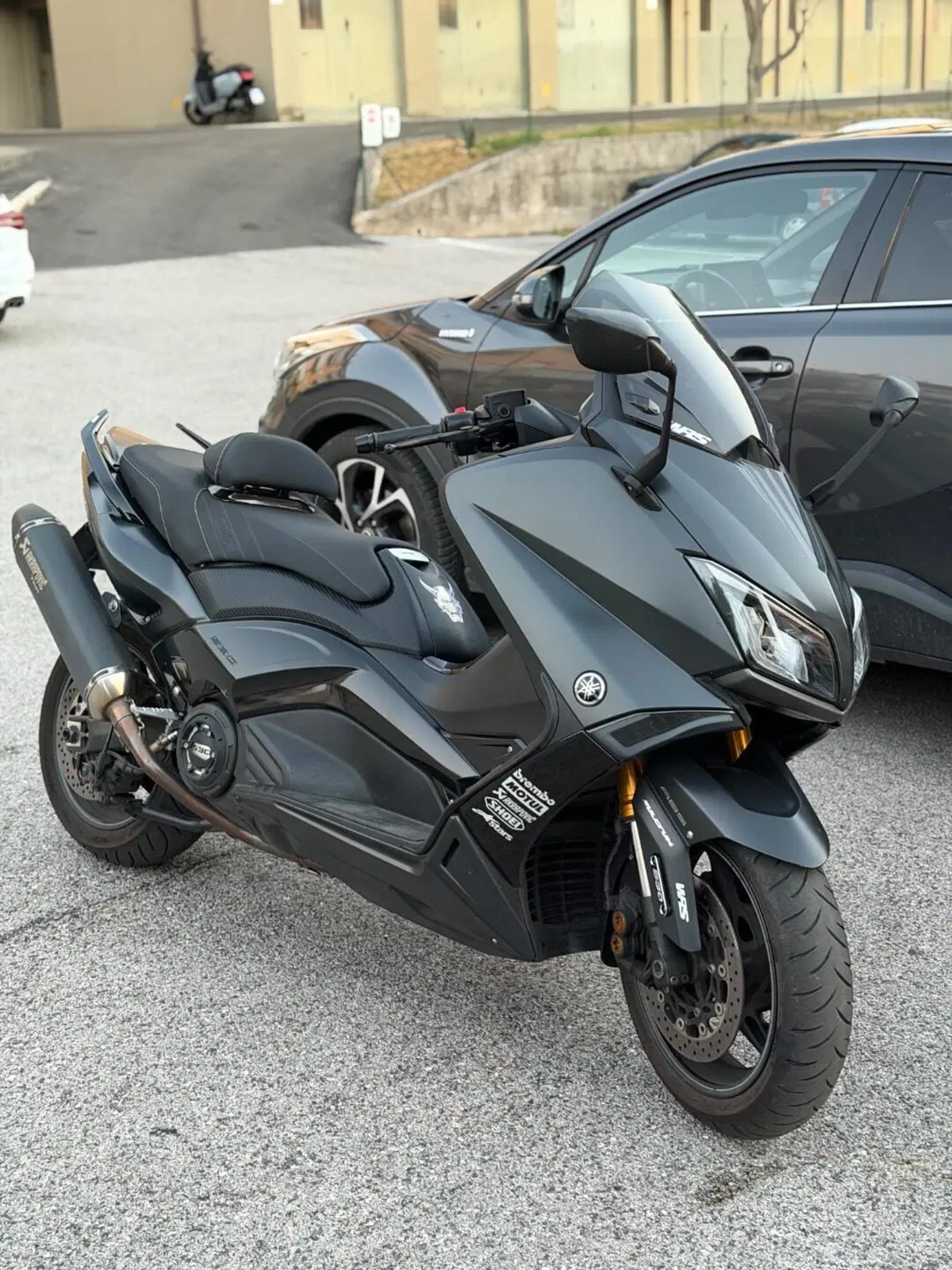 Yamaha T-Max 530 Iron Max ABS (2014 - 17)