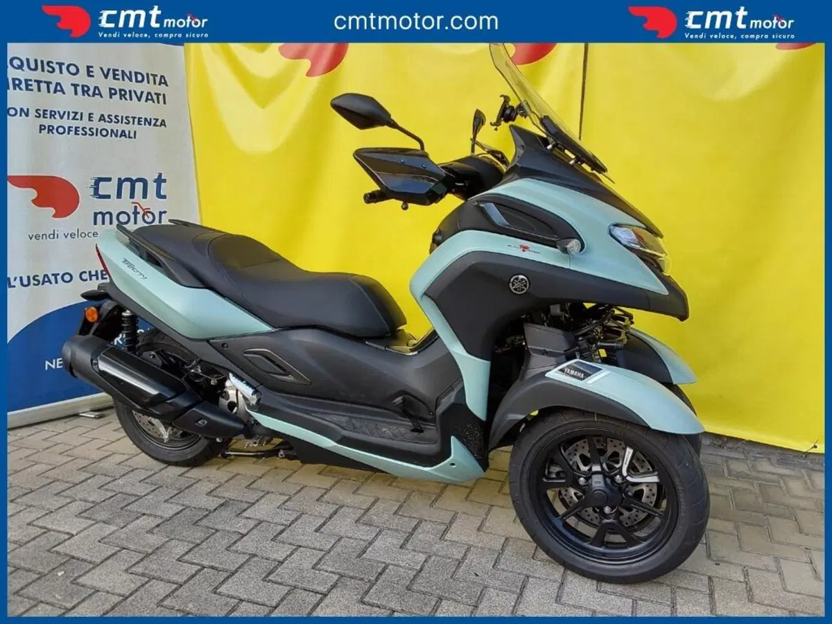 Yamaha Tricity 300 (2021 - 24) (2)