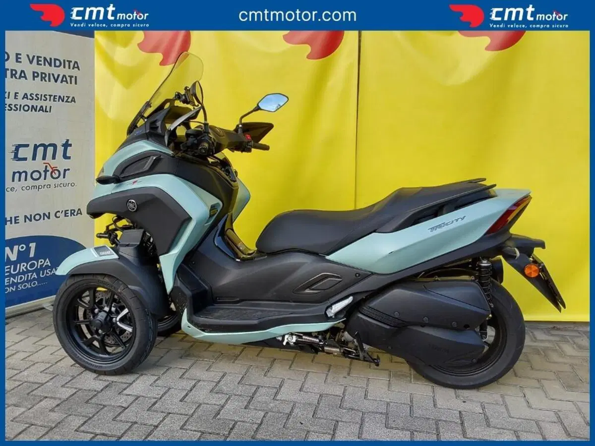 Yamaha Tricity 300 (2021 - 24) (5)
