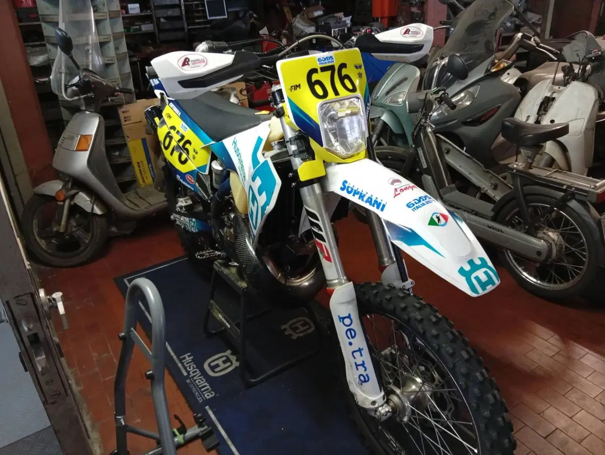 Husqvarna TE 300i (2020)