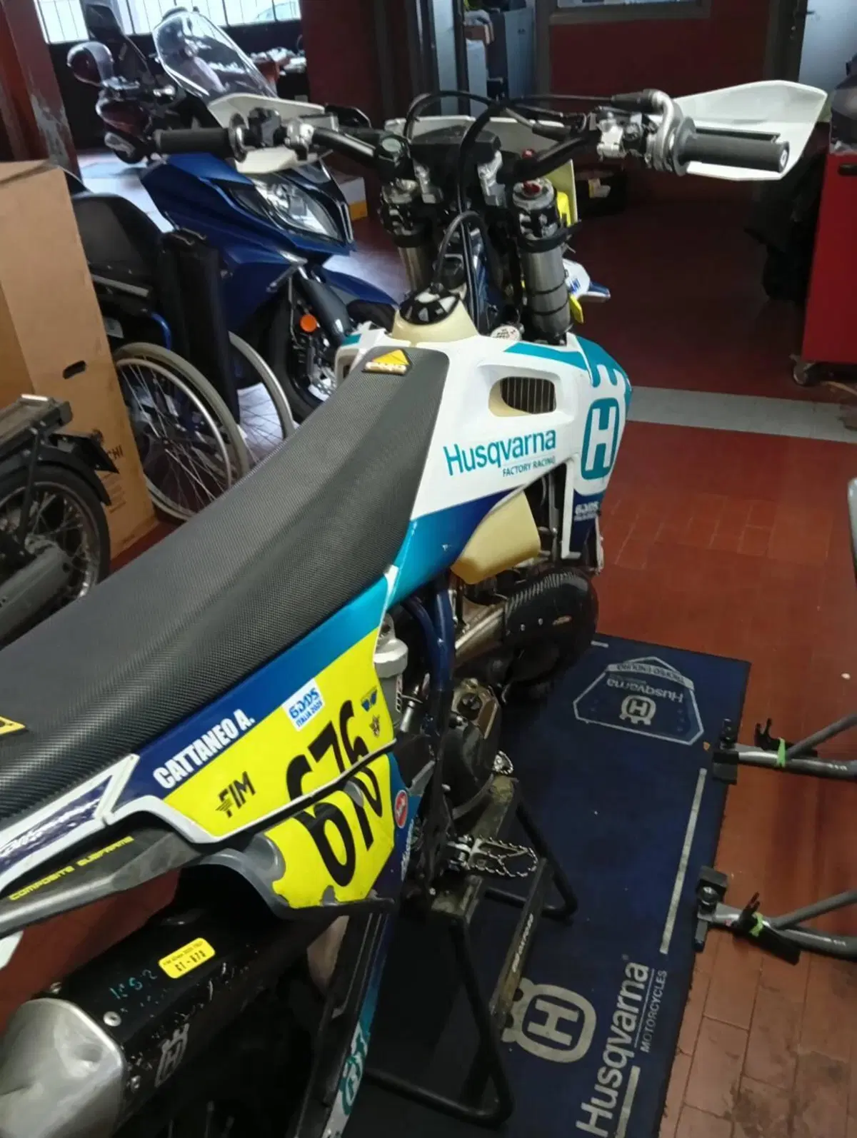 Husqvarna TE 300i (2020) (4)
