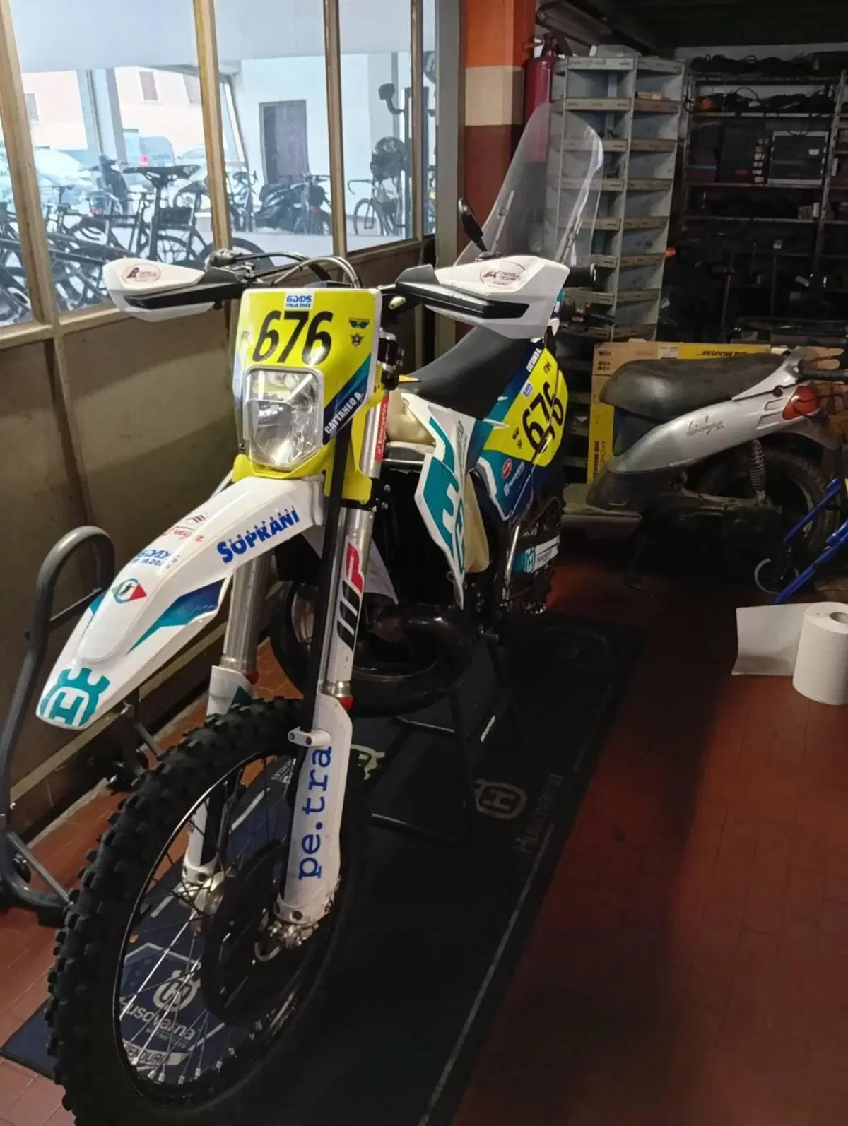 Husqvarna TE 300i (2020) (7)