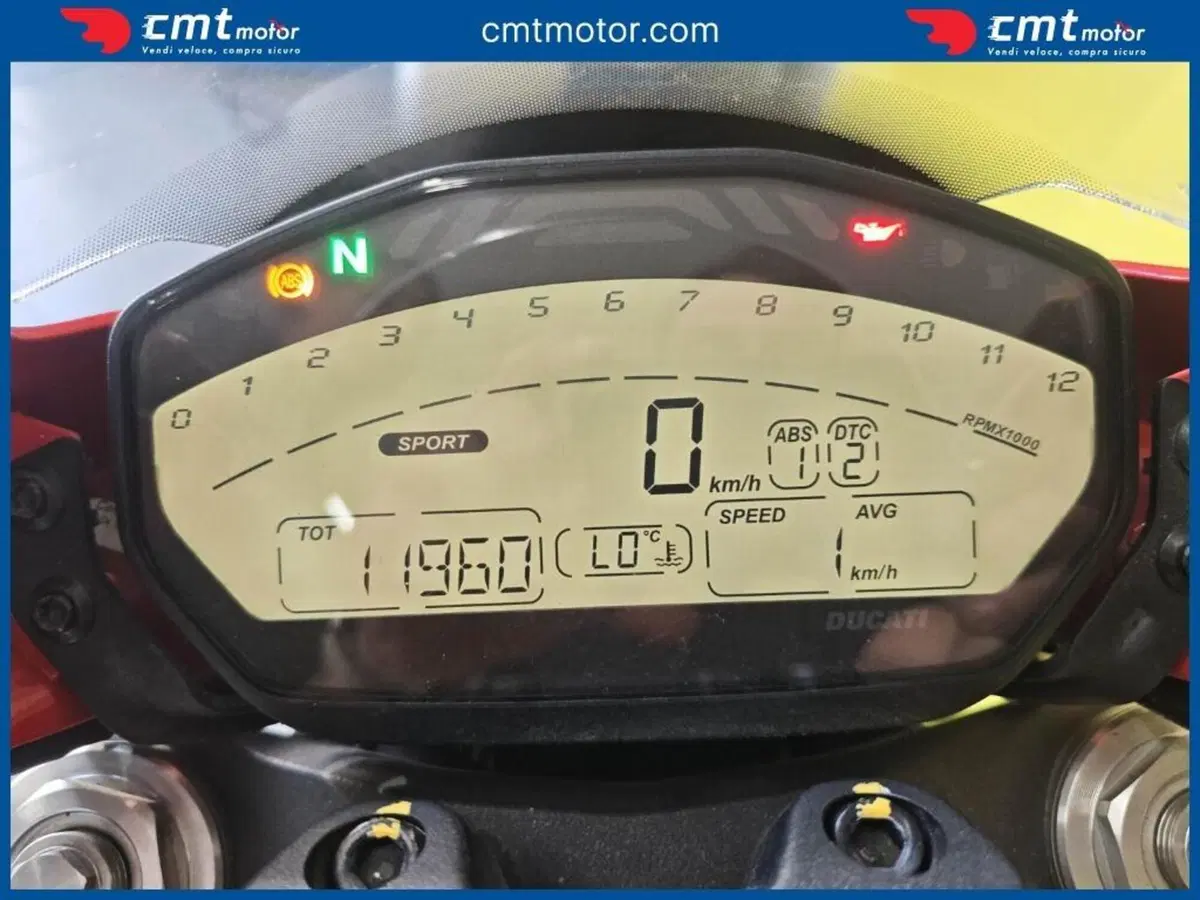Ducati Monster 821 Stripe ABS (2015 - 17) (5)