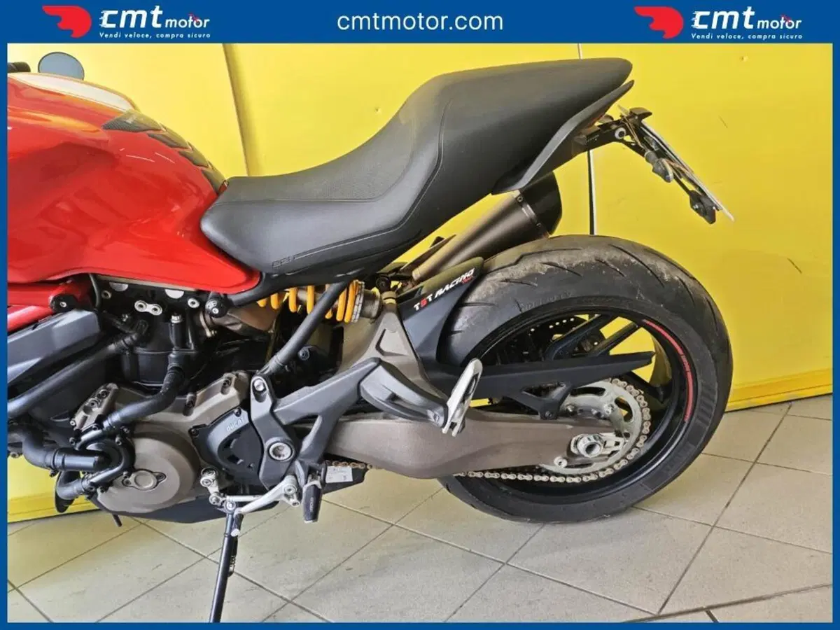 Ducati Monster 821 Stripe ABS (2015 - 17) (8)