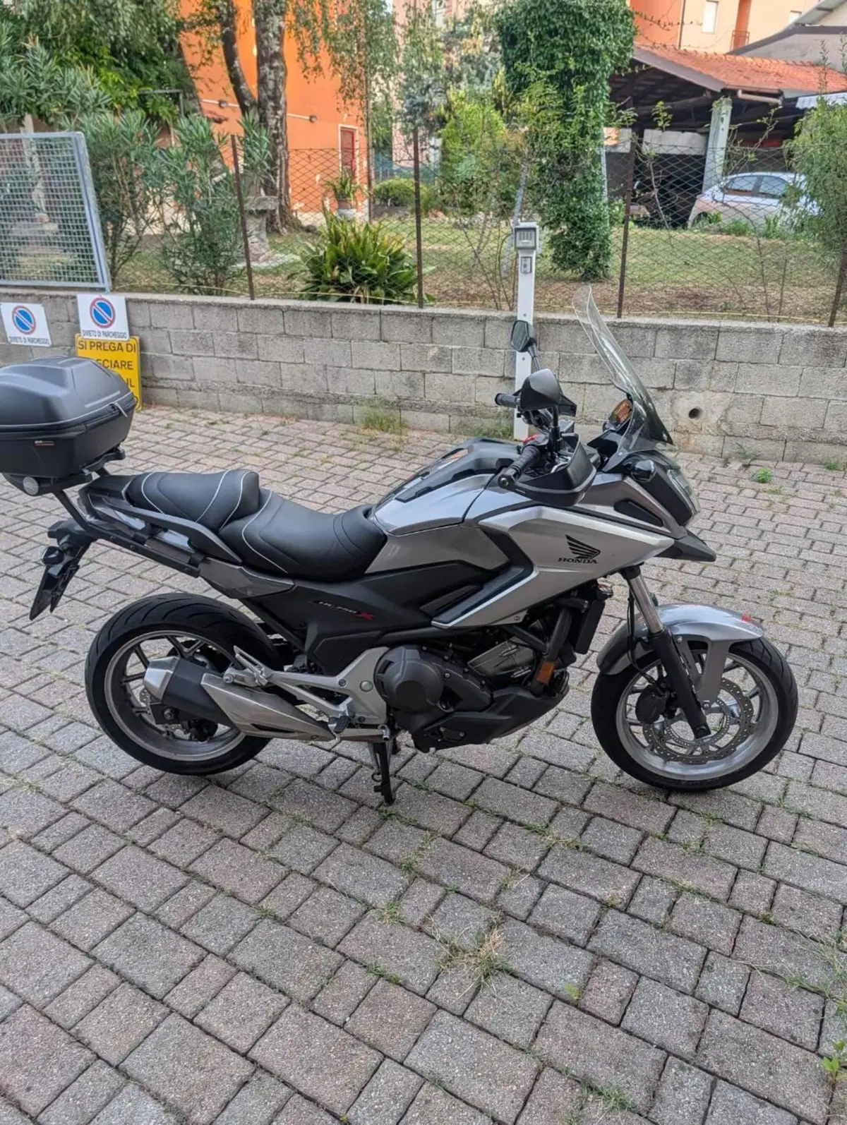 Honda NC 750 X DCT ABS (2016 - 17) (12)