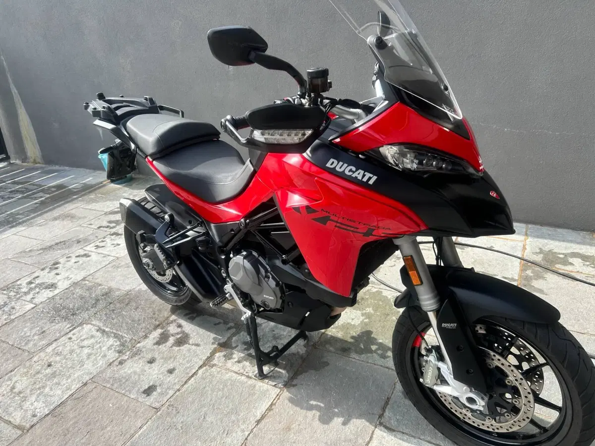 Ducati Multistrada V2 (2022 - 24) (12)