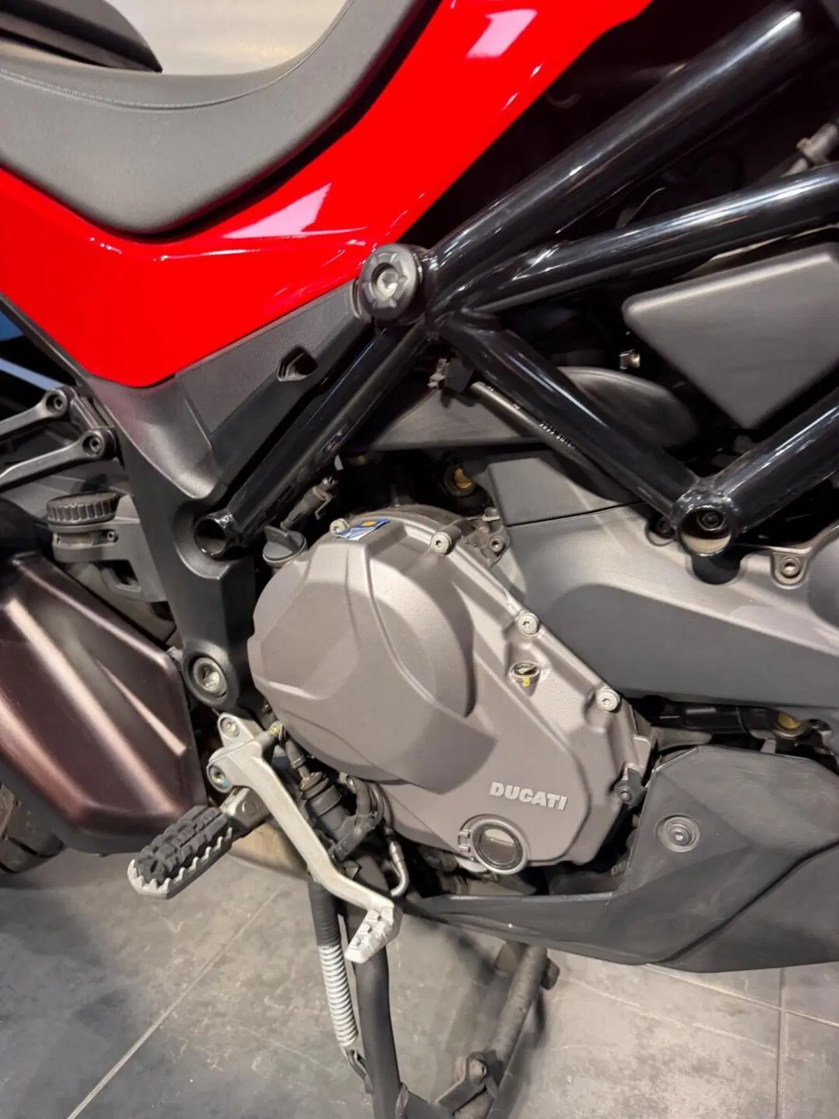 Ducati Multistrada V2 S (2022 - 24) (11)