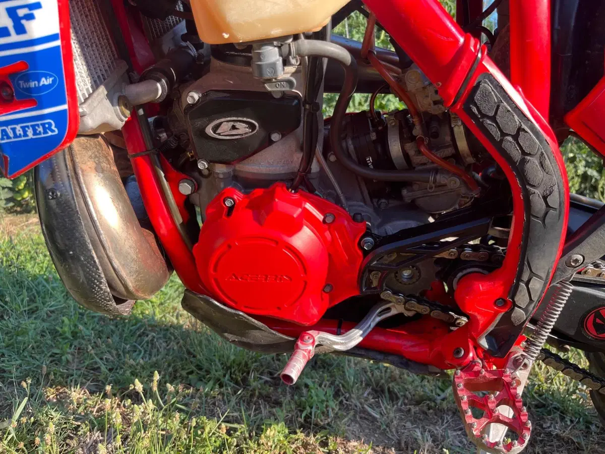 Betamotor RR 300 2T Enduro Racing (2020) (5)
