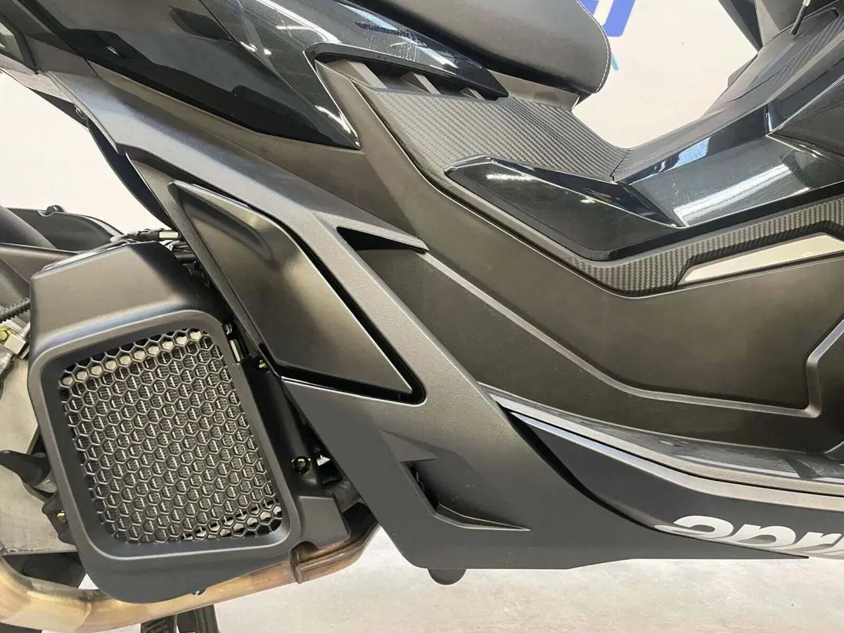 Aprilia SR GT 125 (2025 - 26) (10)