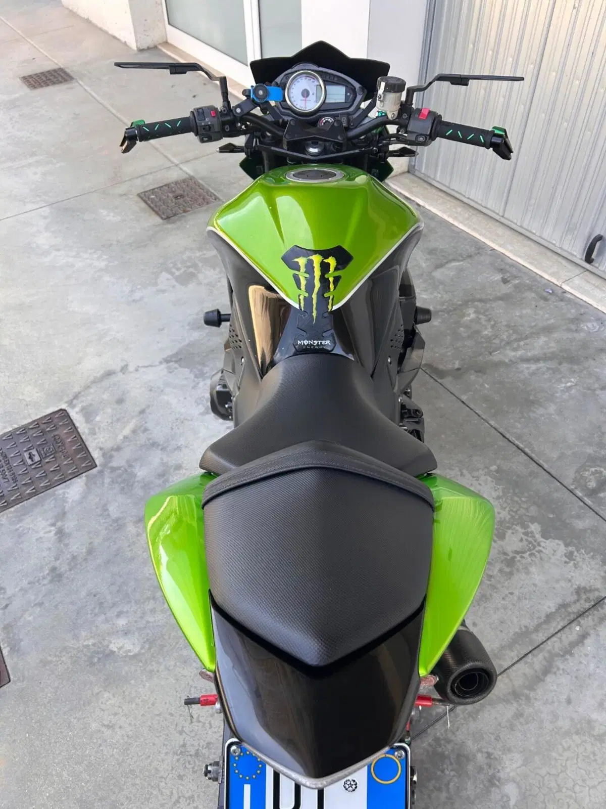 Kawasaki Z 750 R (2011 - 14) (4)