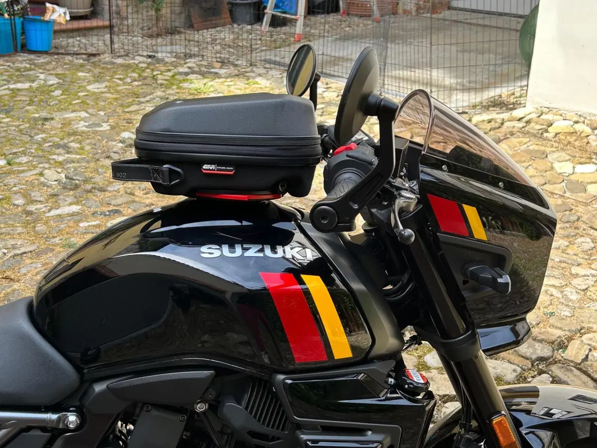 Suzuki GSX-8TT (2025 - 26) (7)