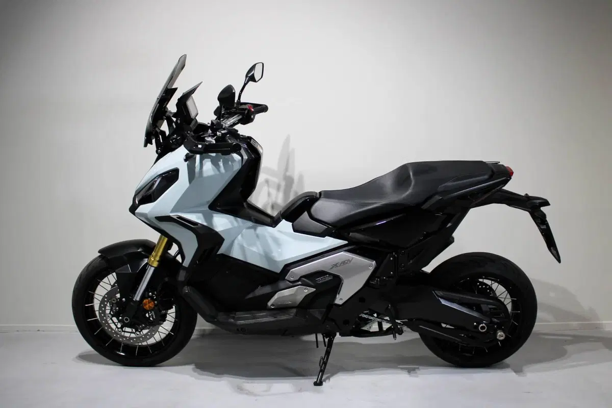 Honda X-ADV 750 DCT (2021 - 24) (4)