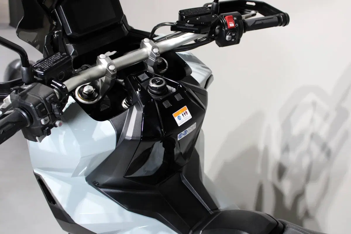 Honda X-ADV 750 DCT (2021 - 24) (5)