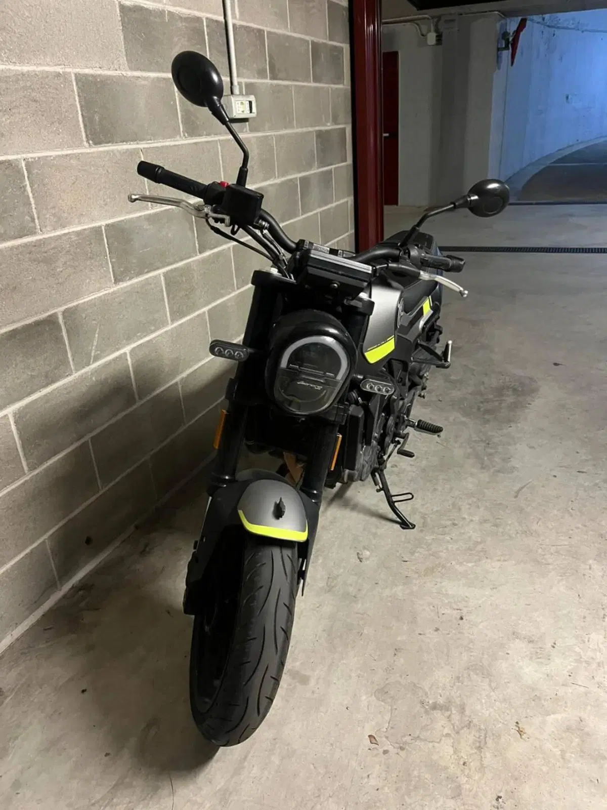 Benelli Leoncino 250 (2019 - 20) (2)