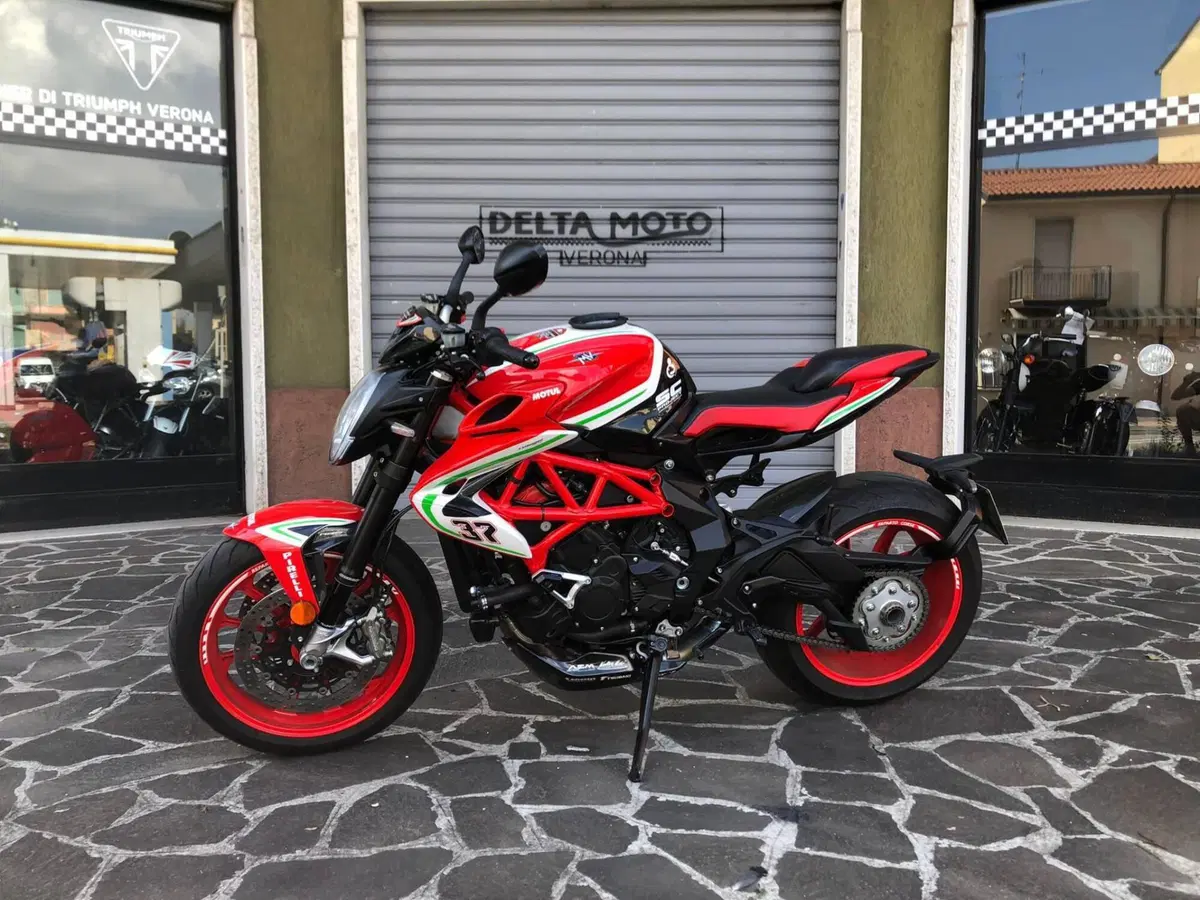 MV Agusta Brutale 800 RC (2019) (5)