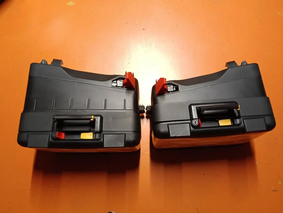 Valigie Vario BMW per GS 1200 / 1250 com scarico a (2)