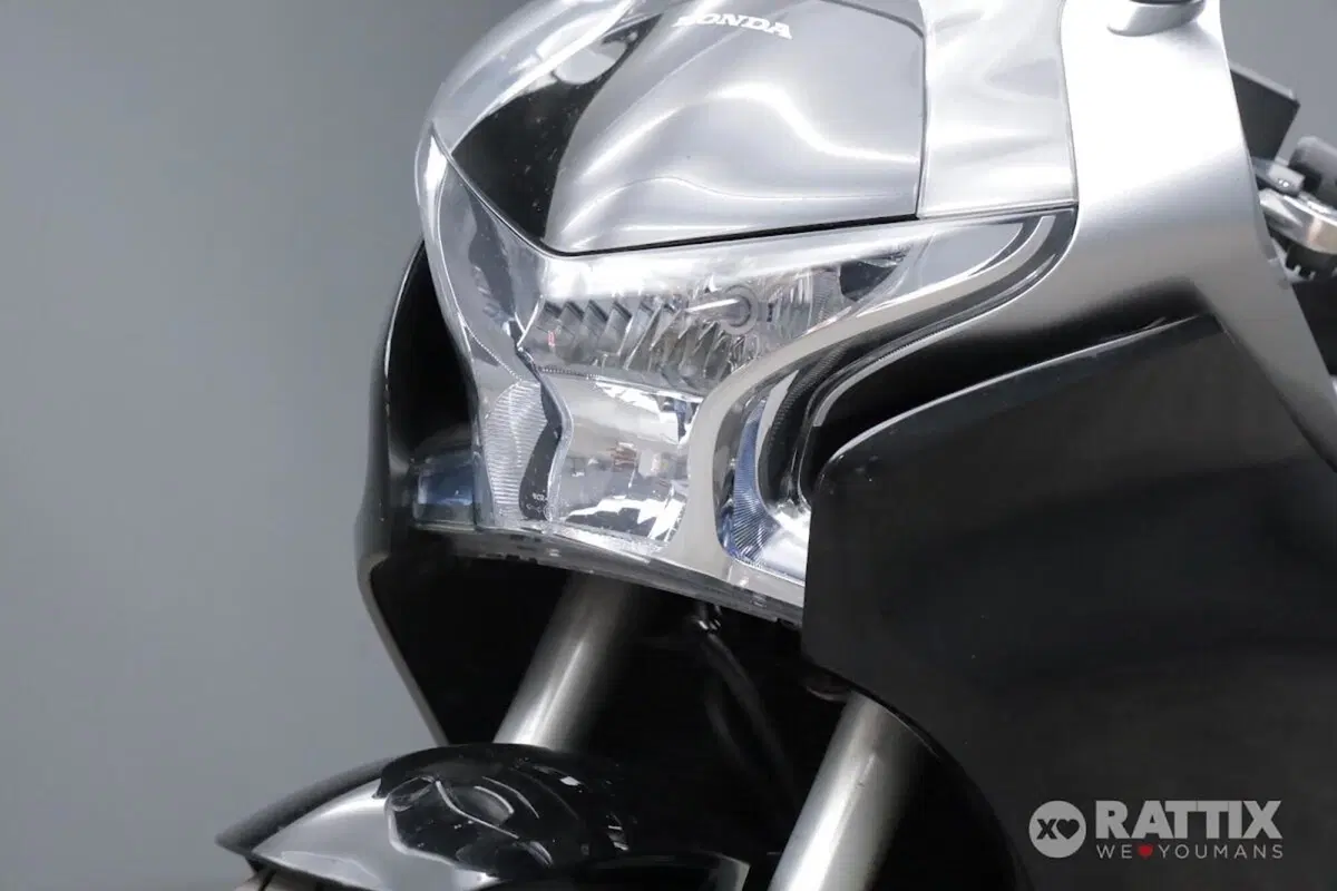 Honda VFR 1200 F ABS (2009 - 16) (6)