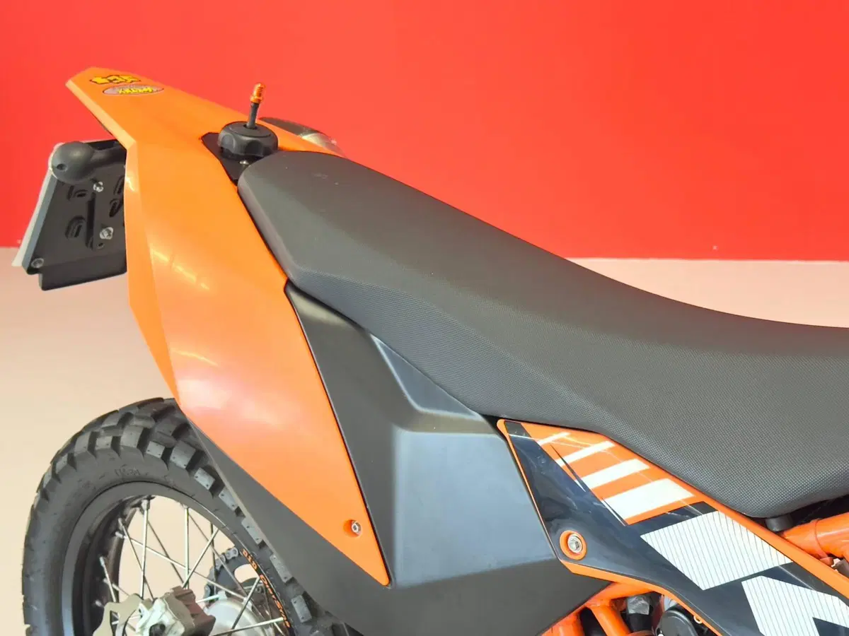 KTM 690 Enduro R (2012 - 17) (6)
