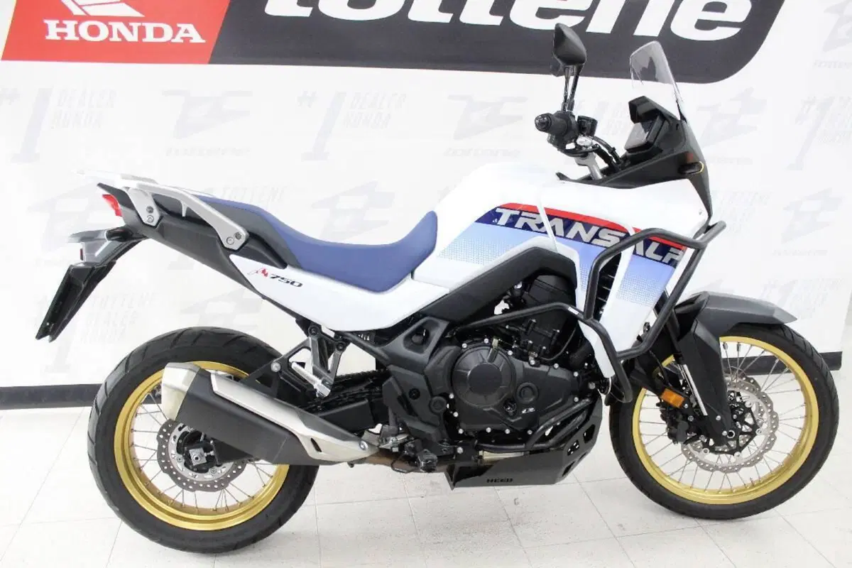 Honda Transalp XL750 (2025) (2)