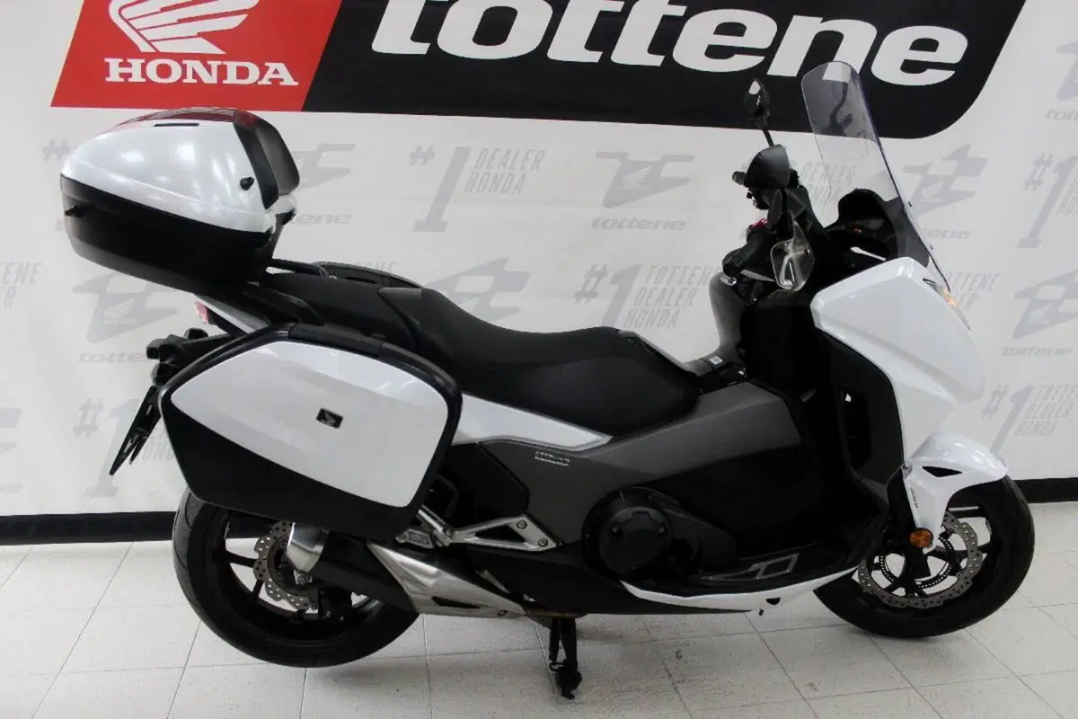 Honda Integra 750 DCT (2016 - 17) (2)