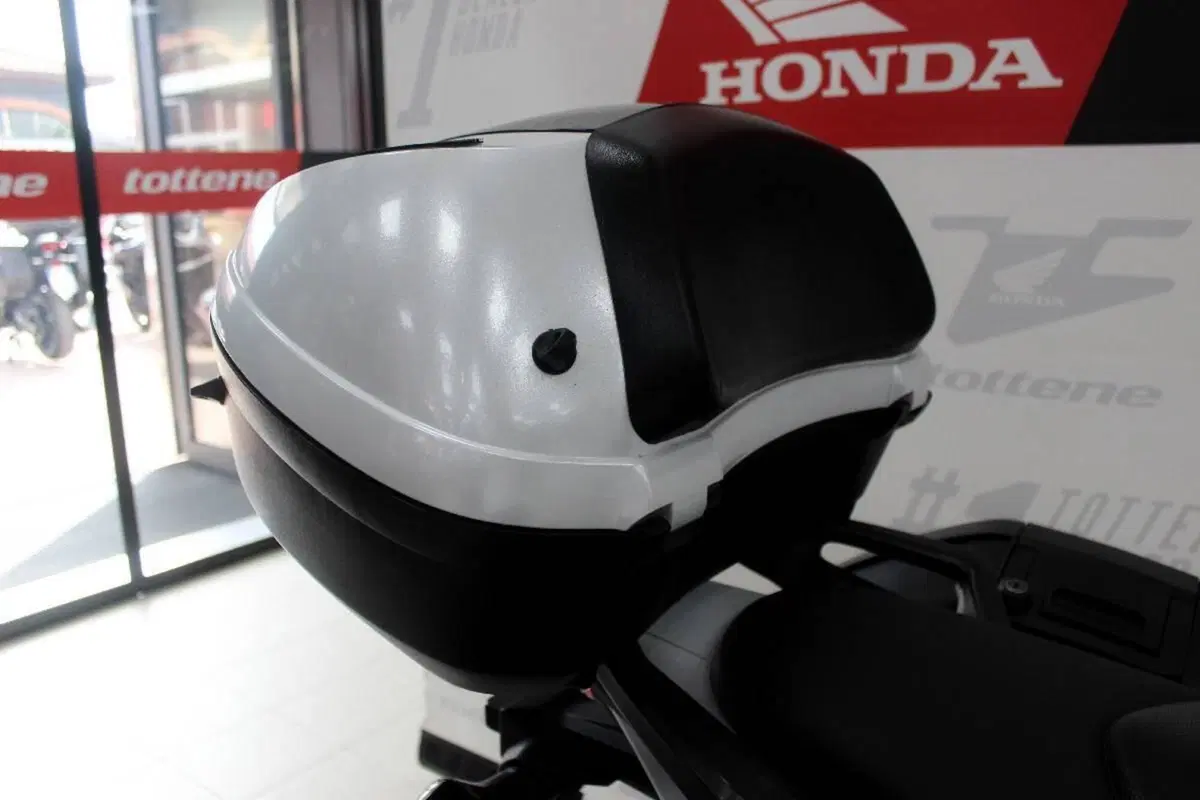 Honda Integra 750 DCT (2016 - 17) (5)