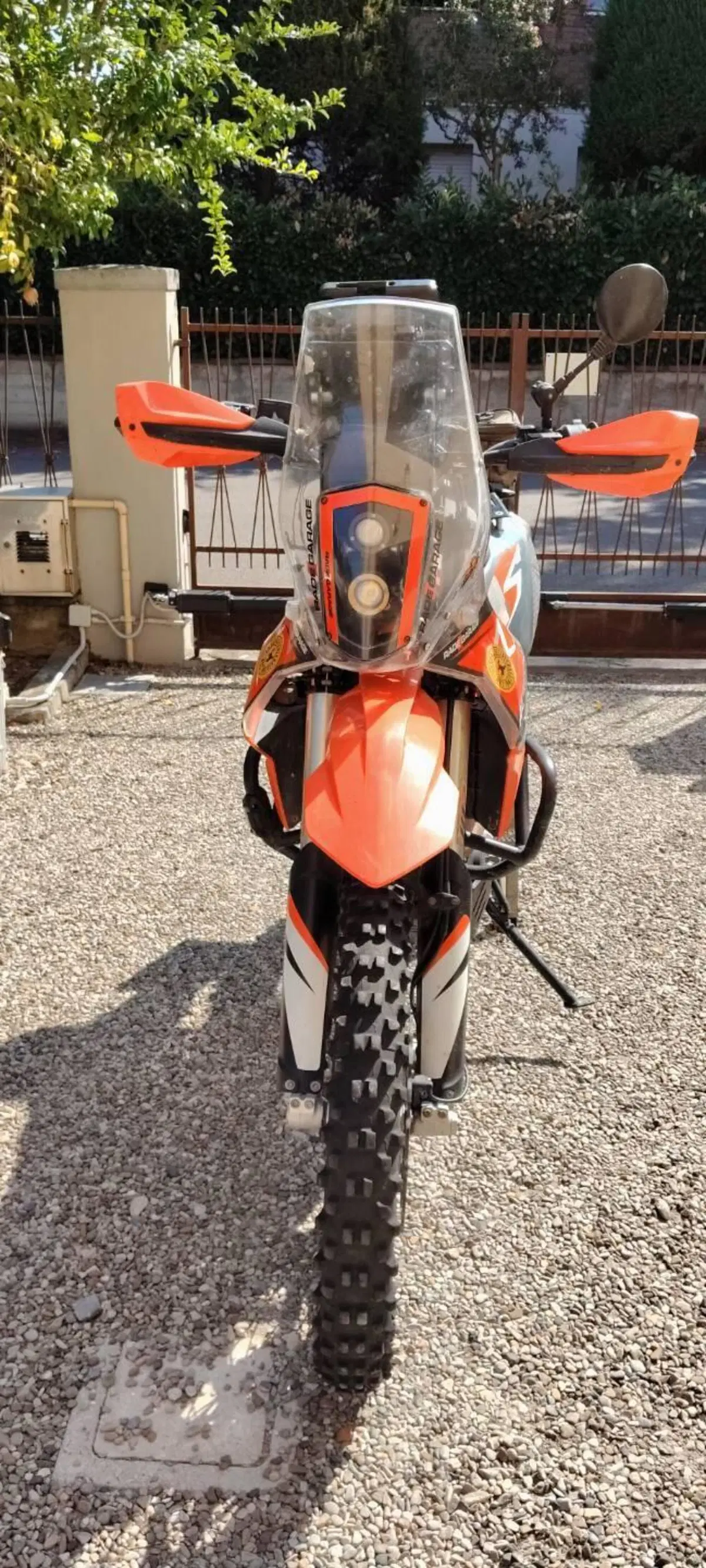 KTM 690 Enduro R (2021) (2)