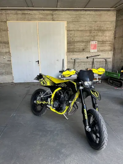 Swm SM 125 R (2022 - 24) usata