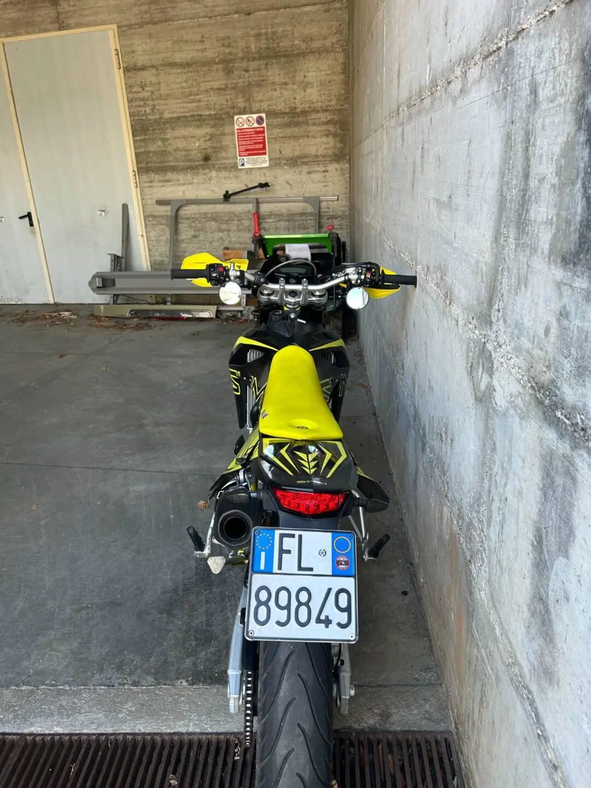 Swm SM 125 R (2022 - 24) (6)