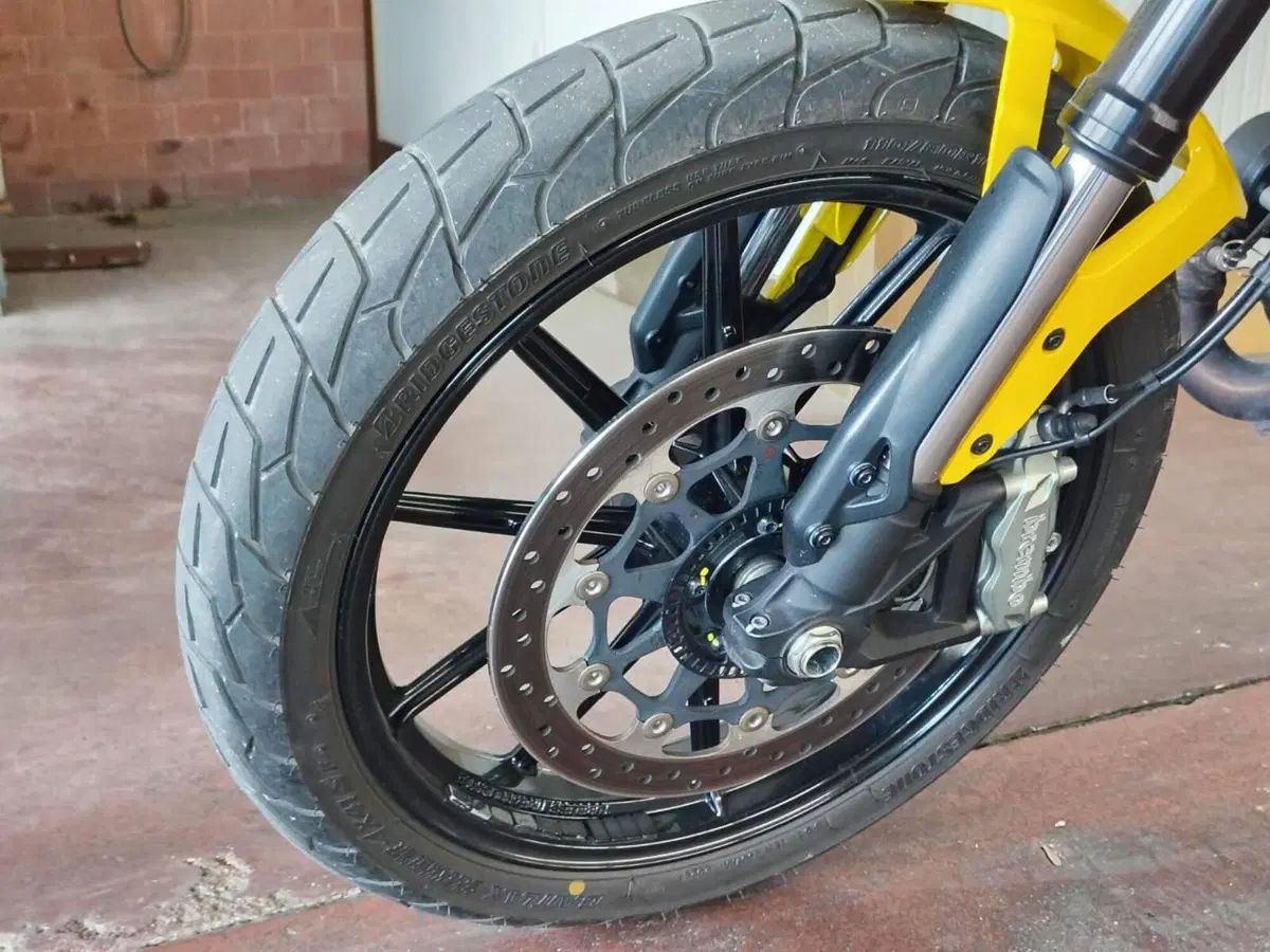 Ducati Scrambler 800 Icon (2015 - 16) (8)