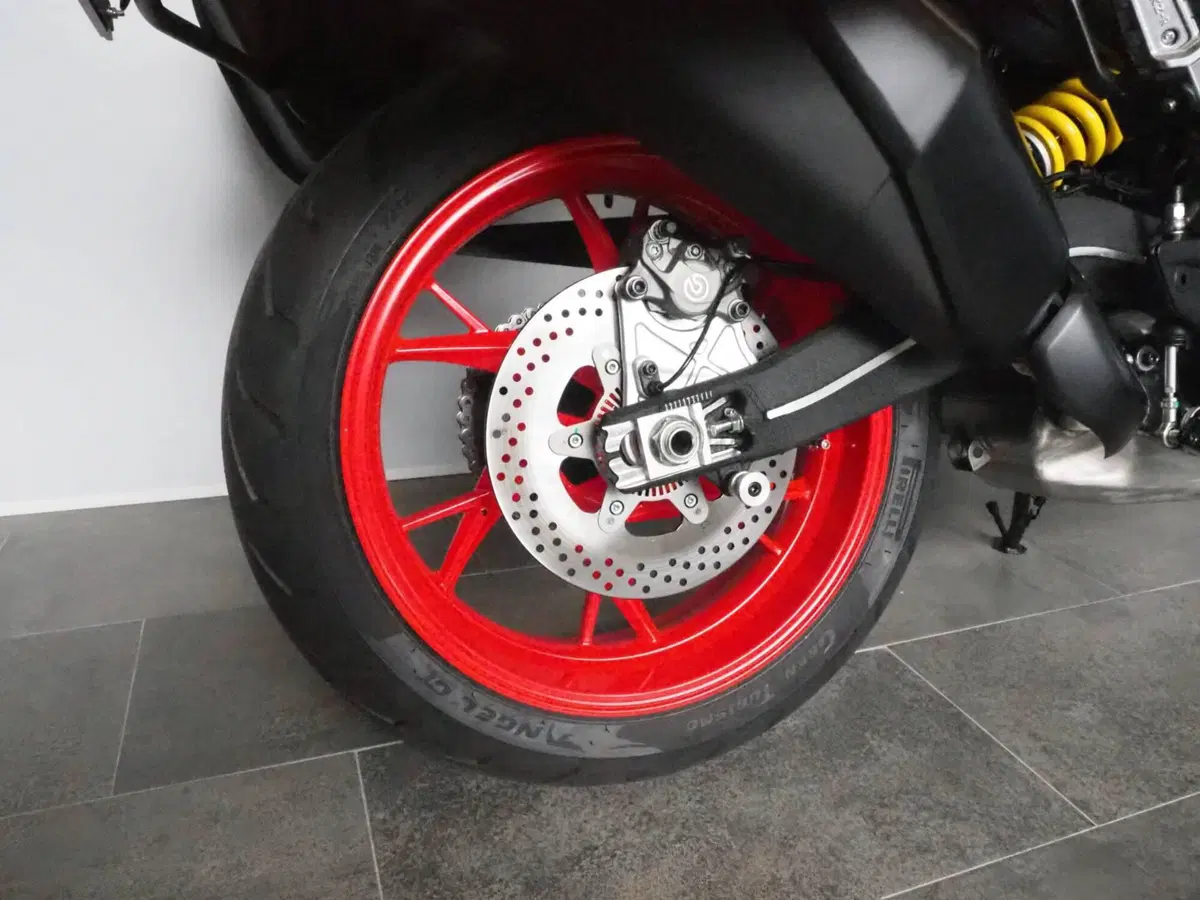 Benelli TRK 902 Stradale (2026) (3)
