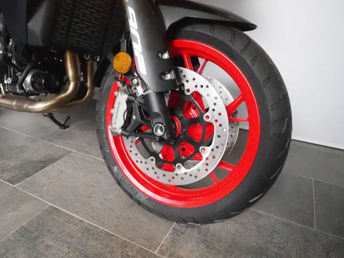 Benelli TRK 902 Stradale (2026) (5)